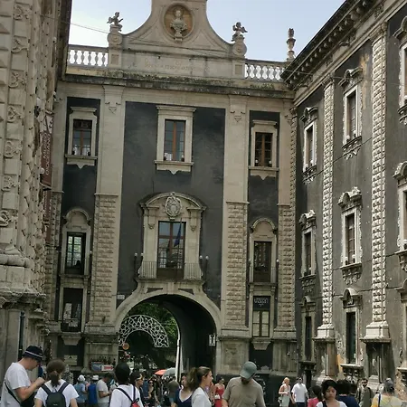 Grimaldi Catania