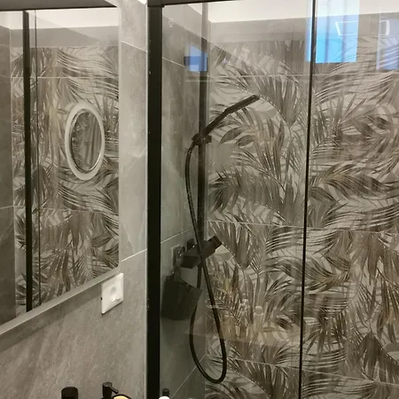 Semesterbostad Grimaldi *