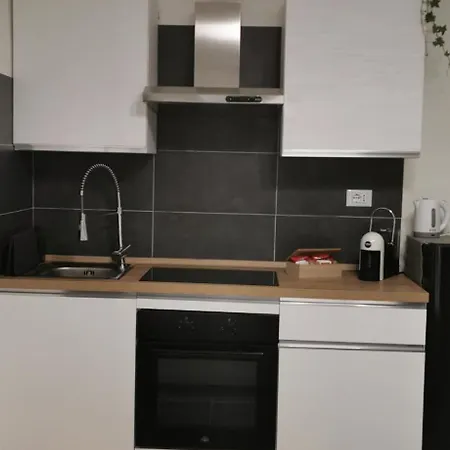 Grimaldi Semesterbostad Catania